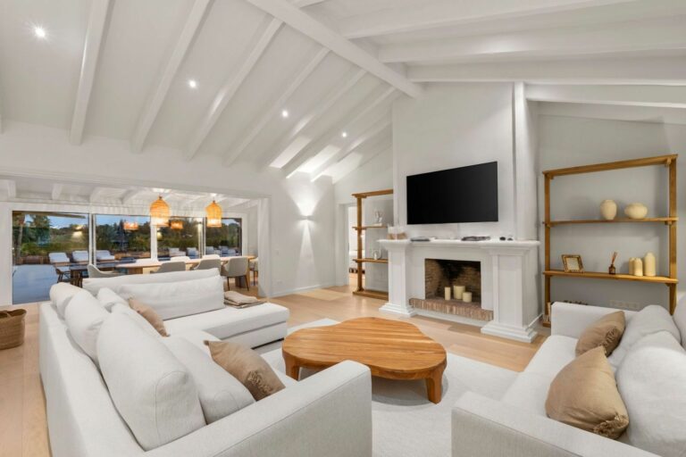 78306271c6736f3c02da391623c8399f - 10