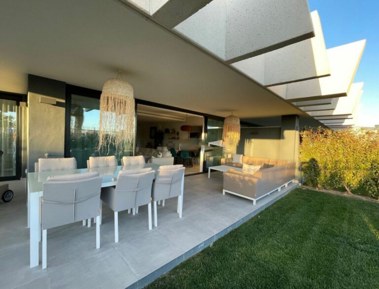 784249ac2e62b03c78fee20900d7771d - 13