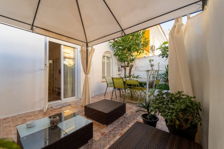 78f97ed9509e40c7e4ce2d93d37b0103 - 8