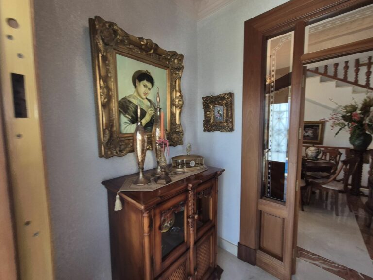 794cfa1a4a5aeb6d86f0e52aaf13be30 - 10