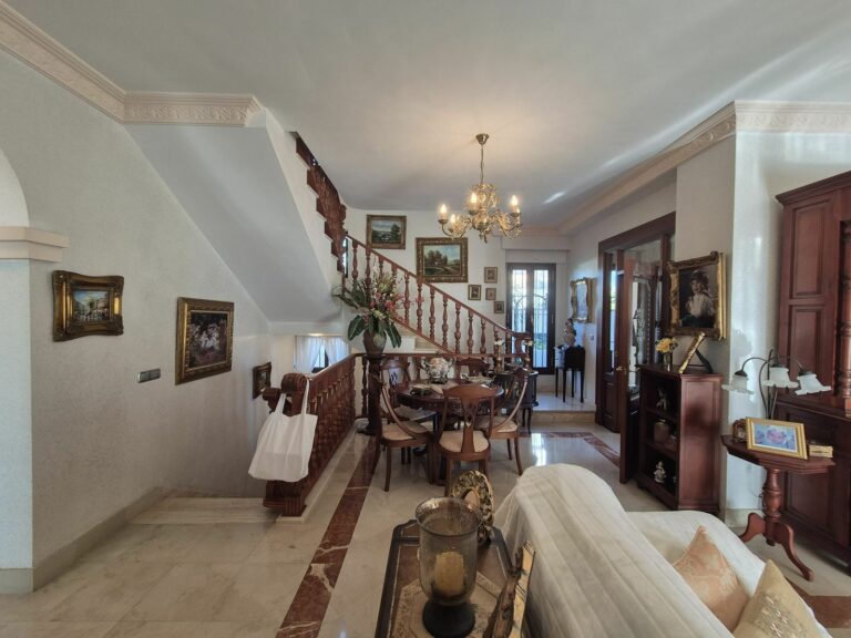 794cfa1a4a5aeb6d86f0e52aaf13be30 - 16