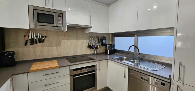 79be5a857eef221f6ce74f16e3d70942 - 13