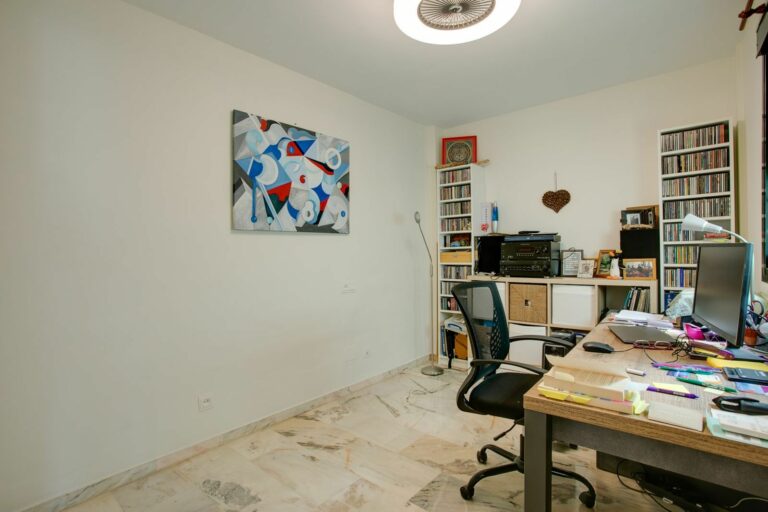 7a2f44db7e9584132ebc390651eaab21 - 12