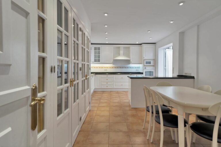 7a592554fb3be9afb565de28c8ae08a1 - 13