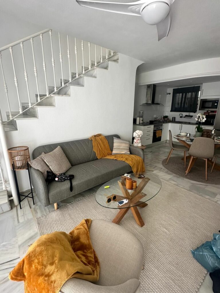 7ca403ac4d9d19d580c8c09f5f9428ee - 1