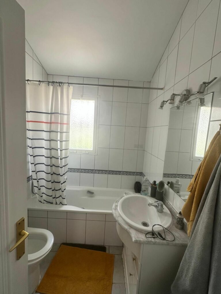 7ca403ac4d9d19d580c8c09f5f9428ee - 10