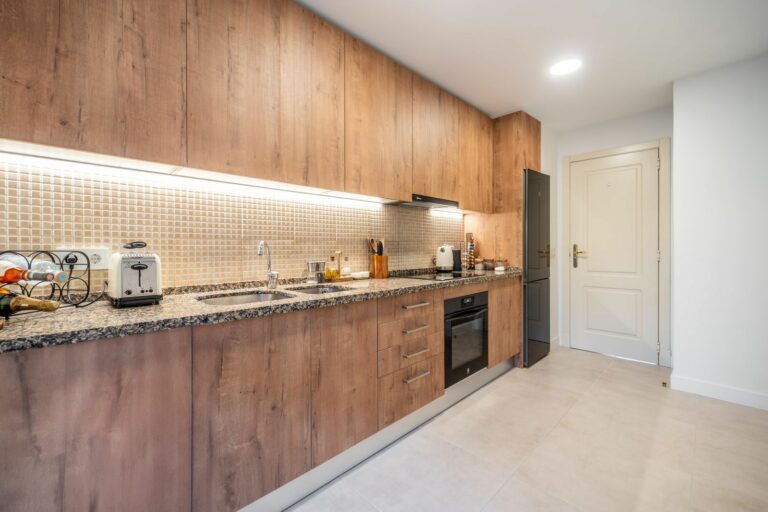 7deb2500e6861d6cb988f1106c46012e - 14