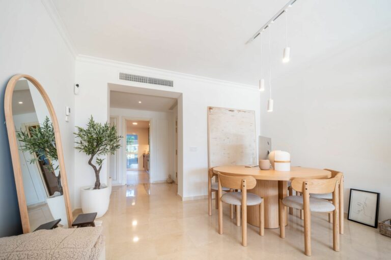 7deb2500e6861d6cb988f1106c46012e - 2