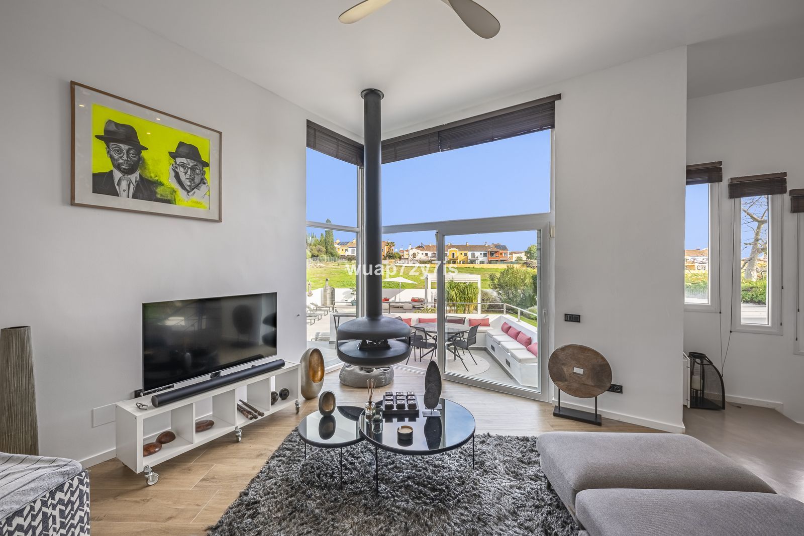 7ff94053a1fa964bdfe2cb54c7064800 - 10