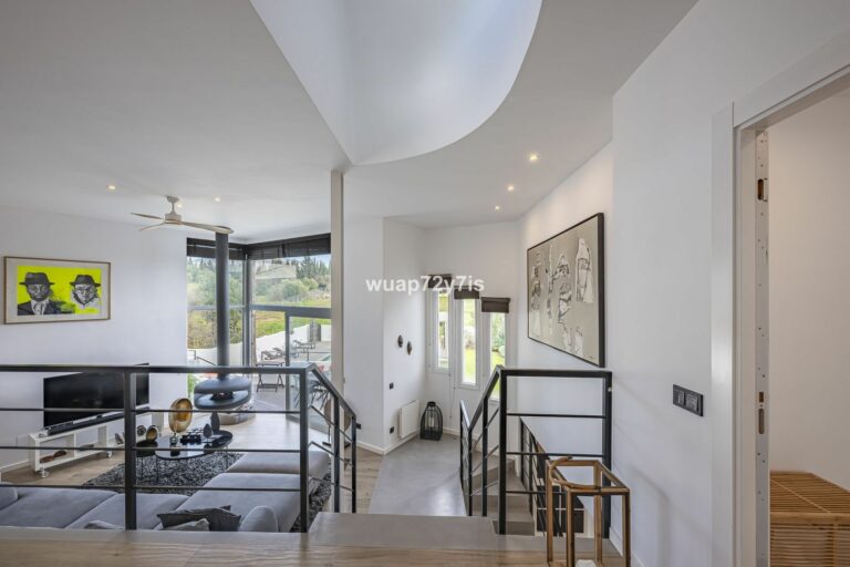 7ff94053a1fa964bdfe2cb54c7064800 - 4