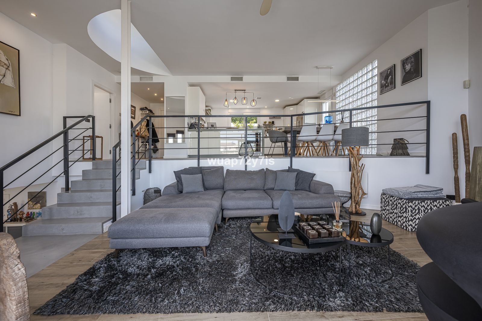 7ff94053a1fa964bdfe2cb54c7064800 - 6