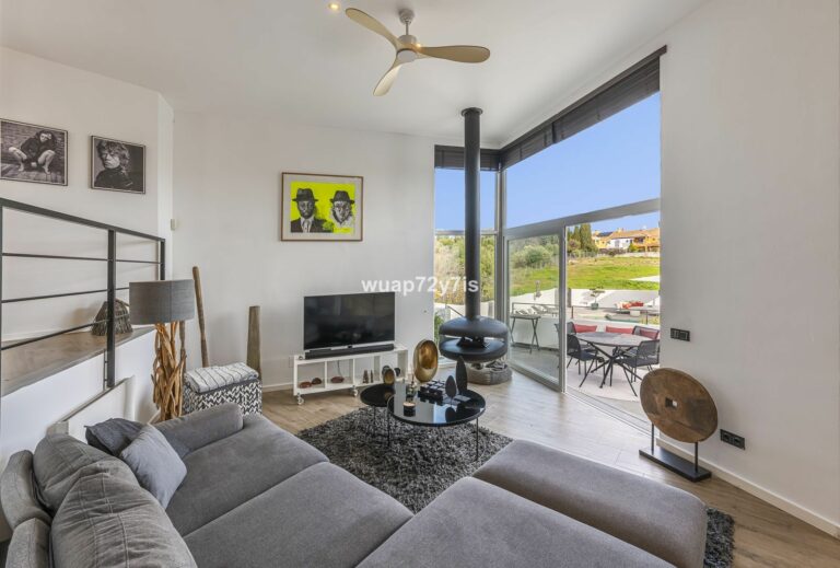 7ff94053a1fa964bdfe2cb54c7064800 - 8