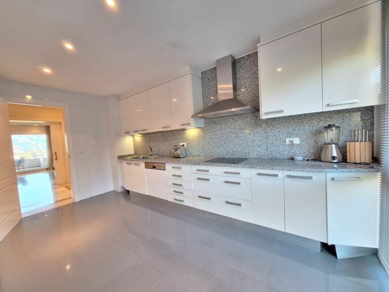 8094bcaca3cc9bedf191b38496390643 - 10