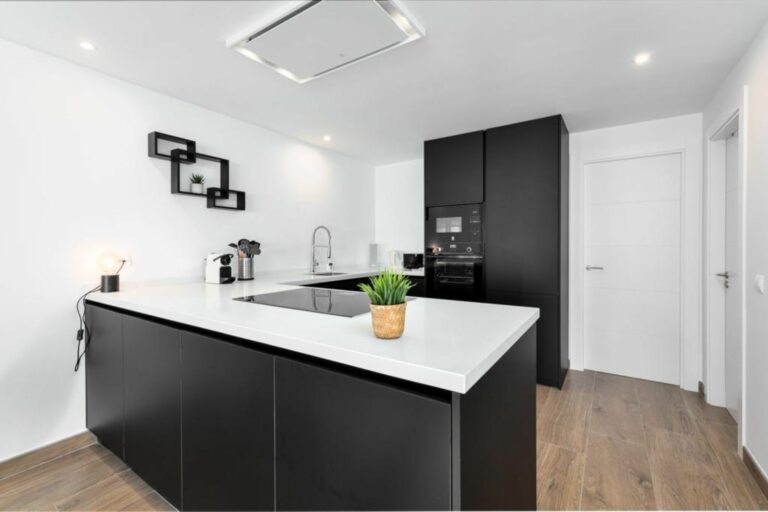 809921fdc5b7ff563c9be232e29ee051 - 12