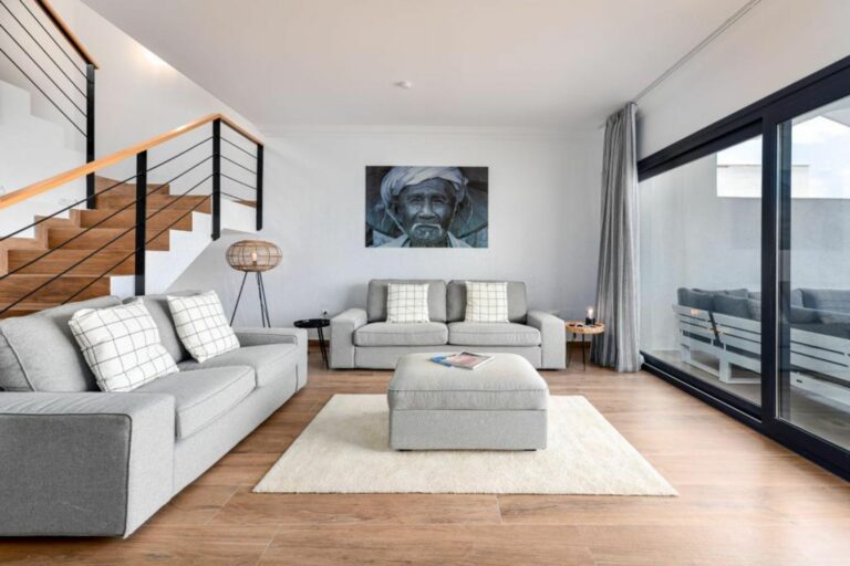 809921fdc5b7ff563c9be232e29ee051 - 4