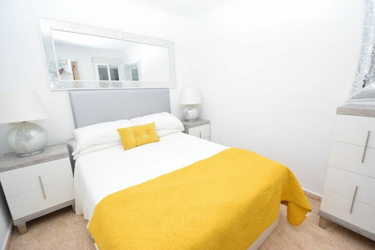 80abbff308c07bb2fa2a3540e5a79320 - 3