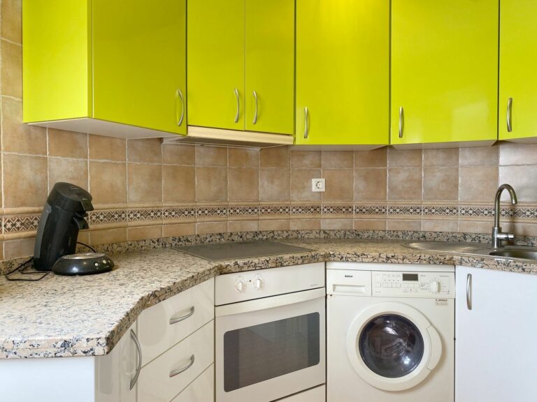 8100bf008f62ed49ab6fc067fed42465 - 13