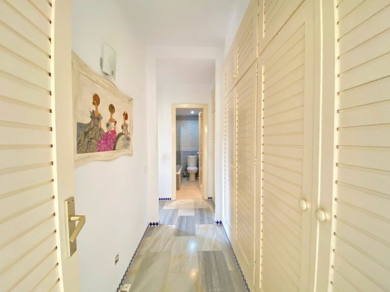 8100bf008f62ed49ab6fc067fed42465 - 16