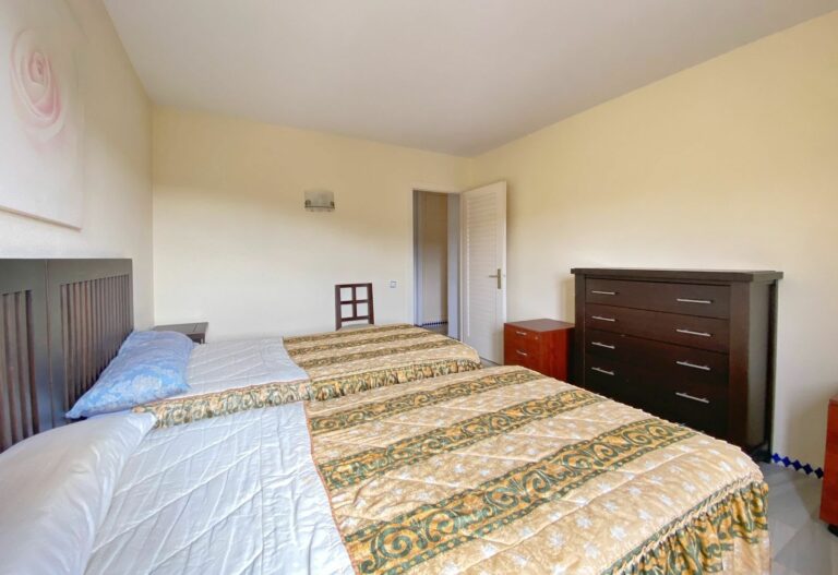 8100bf008f62ed49ab6fc067fed42465 - 8