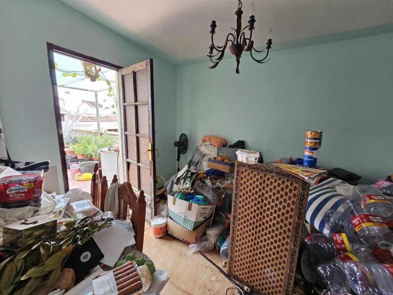 823a5ceb9c530dda50ebf5e325916dc7 - 10