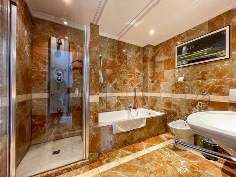 837ea9ddbfd28b18489c243c1ae86efd - 16