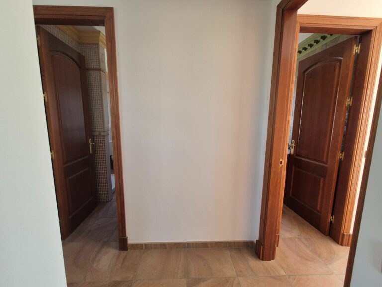 83cf3683ea47c293f1b2daf6640395db - 8