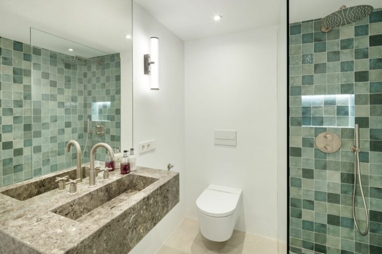 857452b86f420585c419f90594a2cd40 - 15