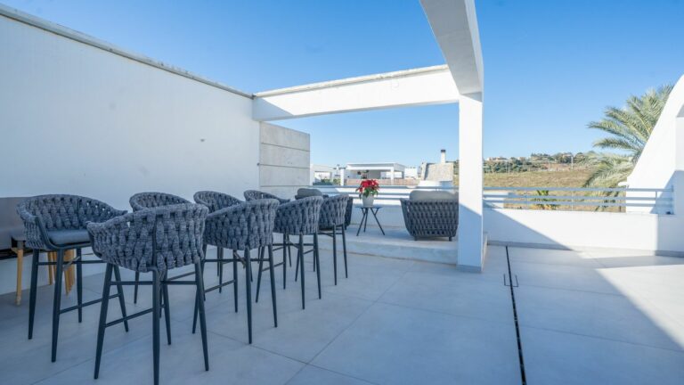 8656fbe4636cdf623eae9f7da9705940 - 13