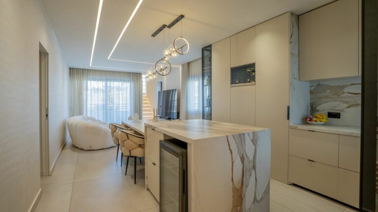 8656fbe4636cdf623eae9f7da9705940 - 4