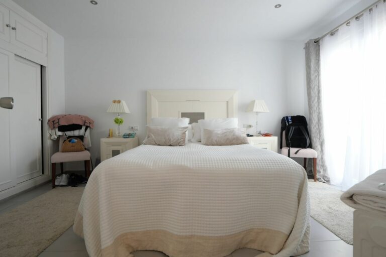 86993d99ae73b0448bddf5aab7dd5541 - 10