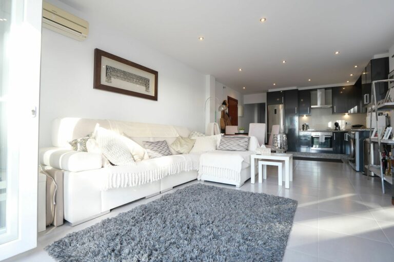 86993d99ae73b0448bddf5aab7dd5541 - 8