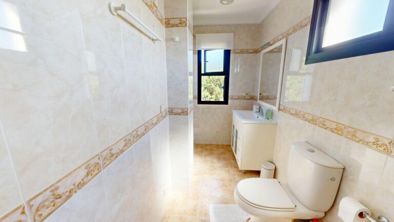 86ac3e98939f83d54ff7496eb71329c3 - 11