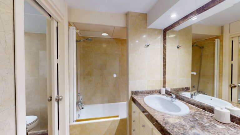 86ac3e98939f83d54ff7496eb71329c3 - 15