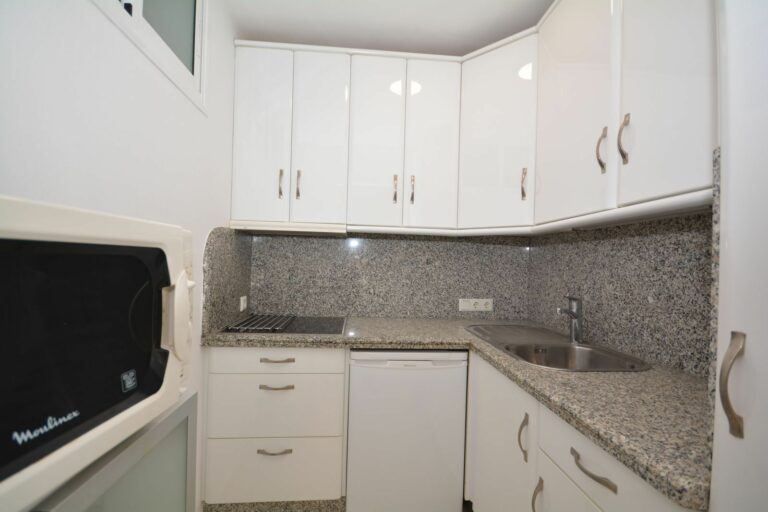 879080d6b2d8bcdf95780678eef2a7d8 - 9