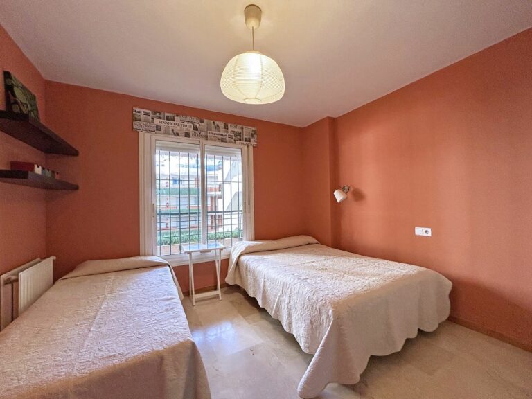 87b3f47a042fca402728994c141687ad - 10