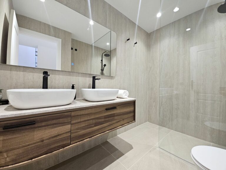 87fa9ec90561a90f03715f2b717059a4 - 13