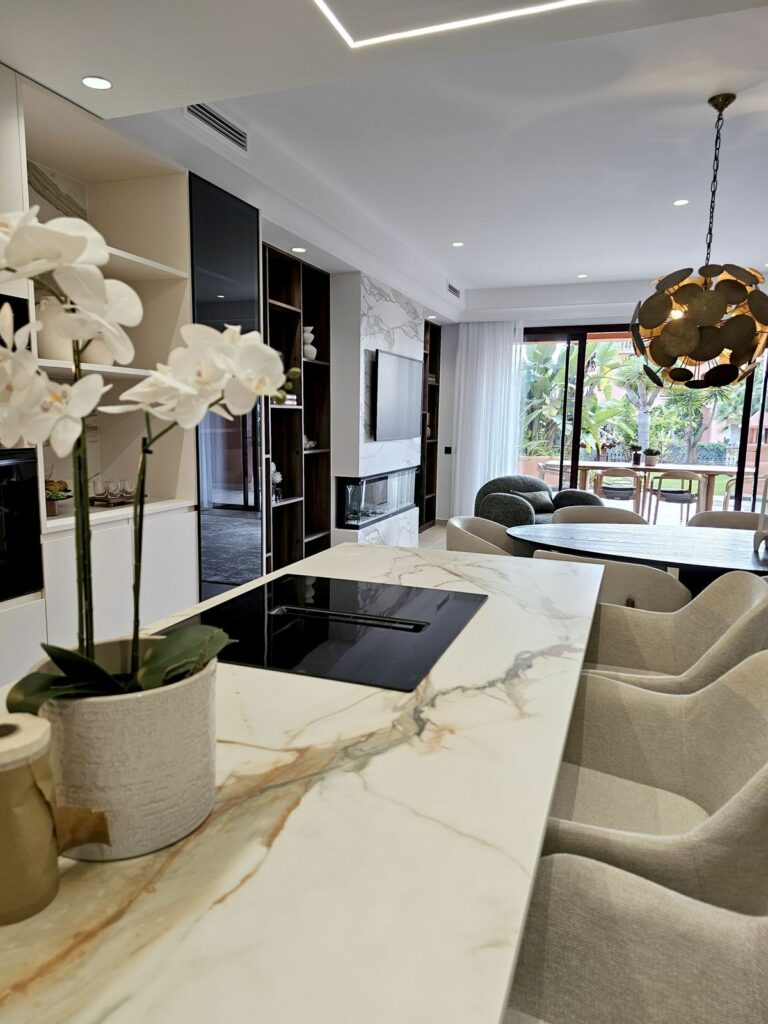 87fa9ec90561a90f03715f2b717059a4 - 9