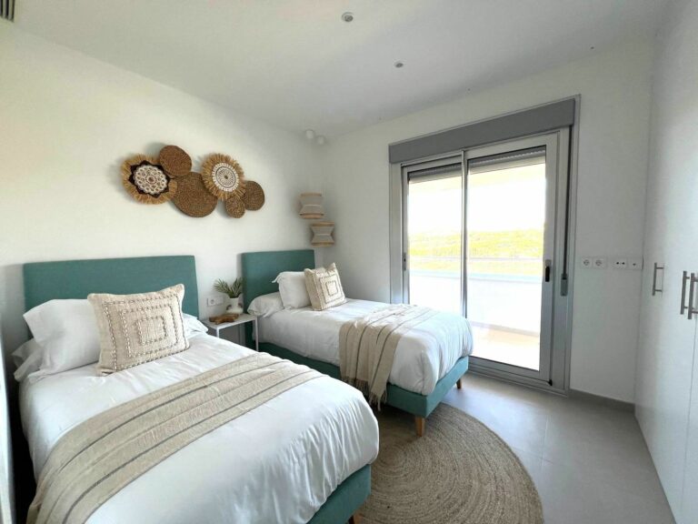 8854a297695effff185b92b4499730c6 - 9