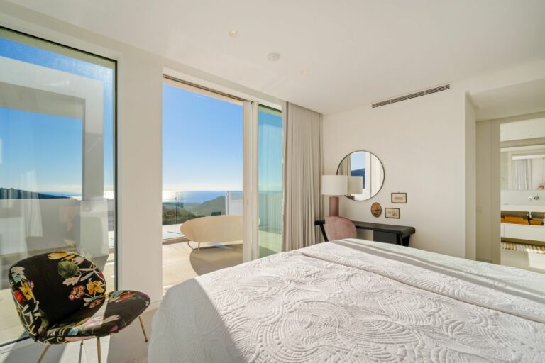 888a10f9340885c865b4064ec4454099 - 16