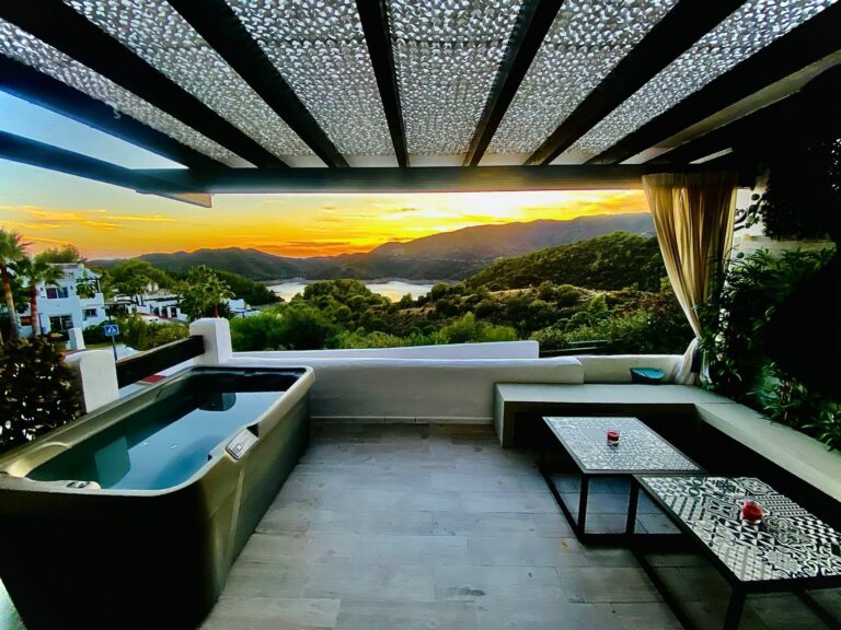 88e7d690a1b47b3925602904da3a83ac - 1