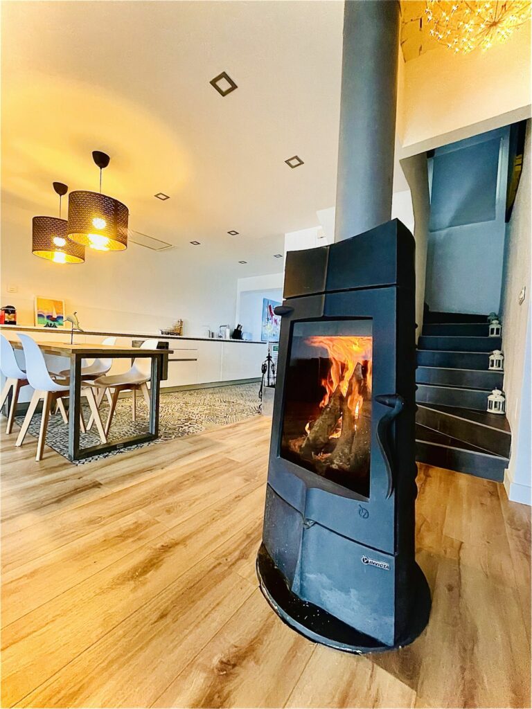 88e7d690a1b47b3925602904da3a83ac - 11