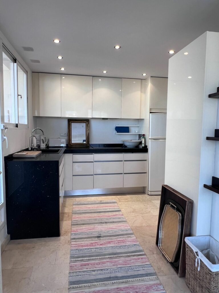 89003493b57091765636ac07742714e7 - 10