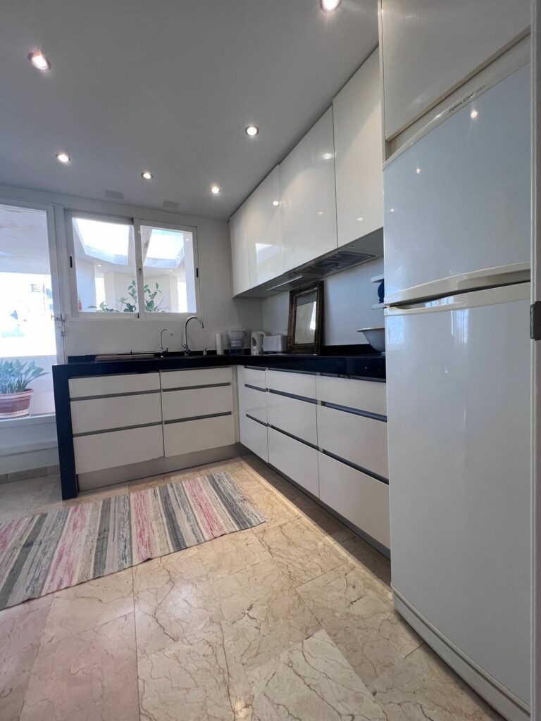 89003493b57091765636ac07742714e7 - 9