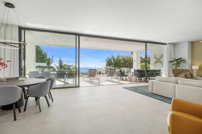 8939c70308eccacf9cb64fbca66a9a87 - 12