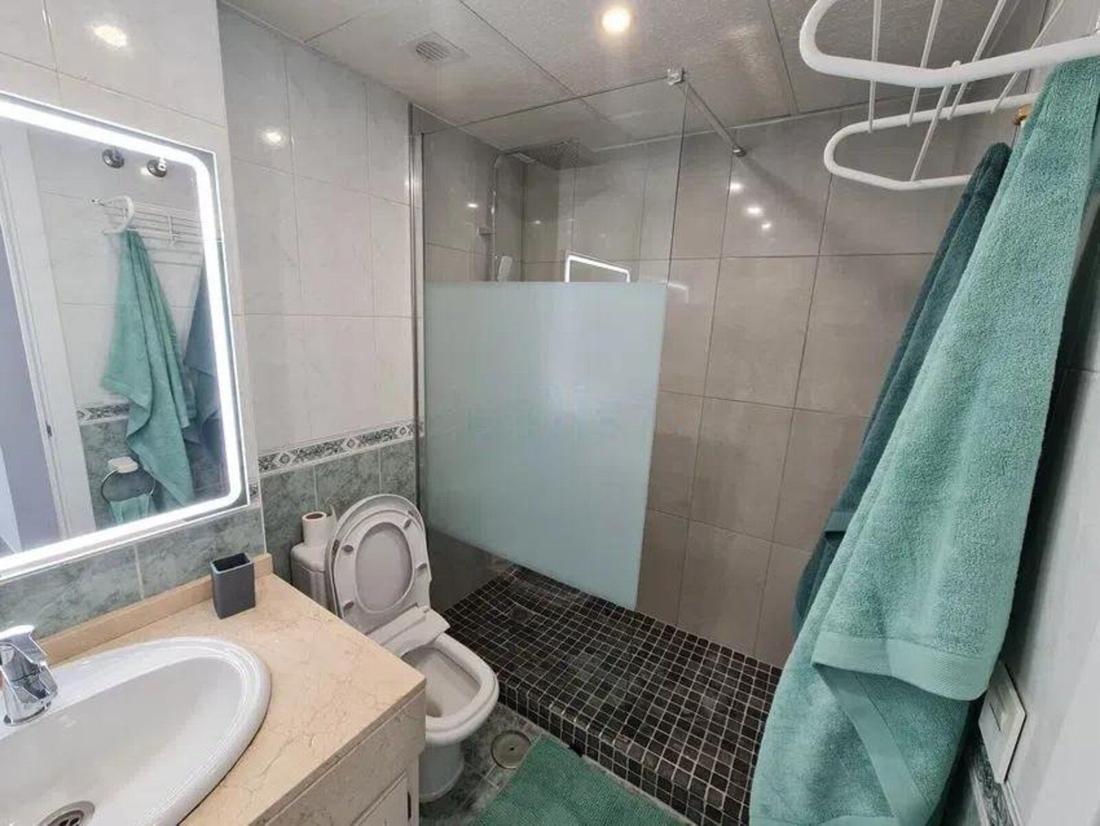 89a95e0641f828727f9d3f5b3ed885ac - 11