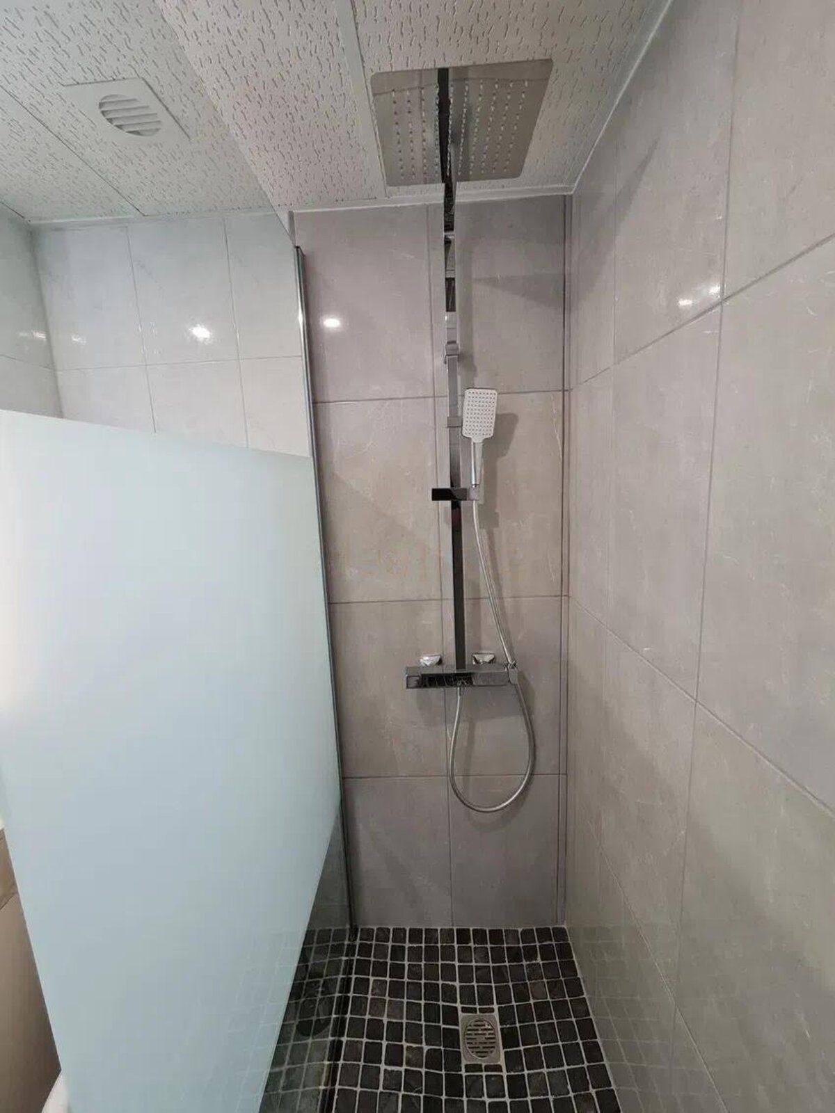 89a95e0641f828727f9d3f5b3ed885ac - 12