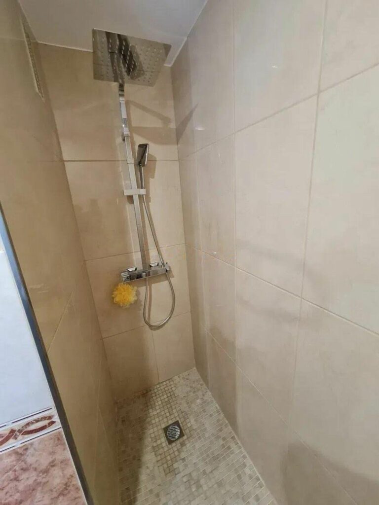 89a95e0641f828727f9d3f5b3ed885ac - 14