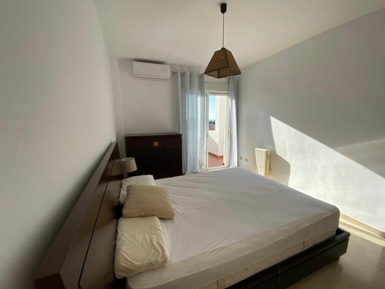 8b4b1fa2a306b998a0d60d7438953c9c - 15