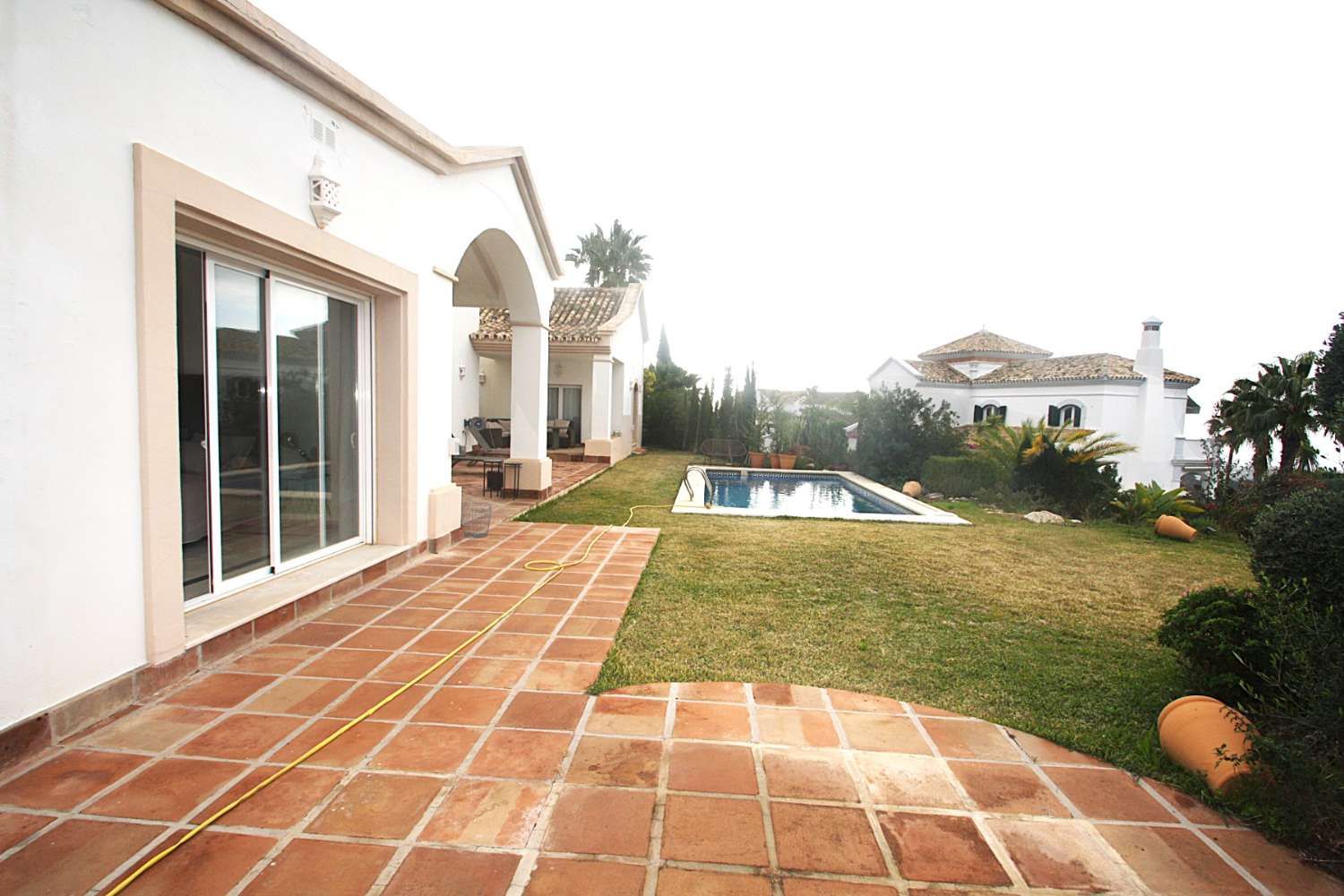 8dbd4c0a3a4c68de965b33cff5736d29 - 5