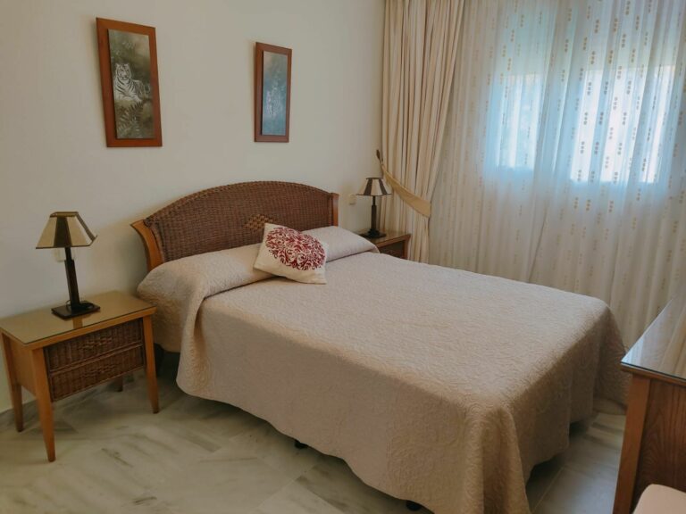 8dfb1f5f0e494c51a334a0f06677d7e2 - 13